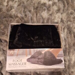 Prescott & Taylor Black Cozy Foot Massager